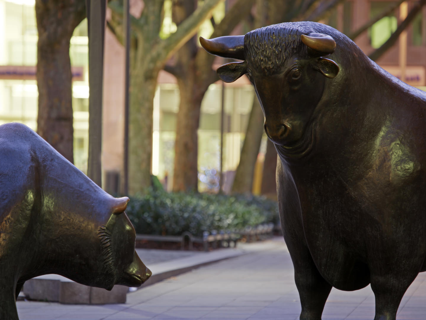 Insolvenzen steigen – trotz DAX-Rekord. Wie passt das zusammen?